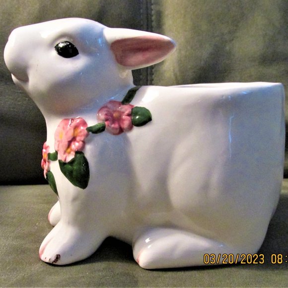 Ceramic Bloom Rite Bunny Planter with Pink Flowers - Picture 1 of 9